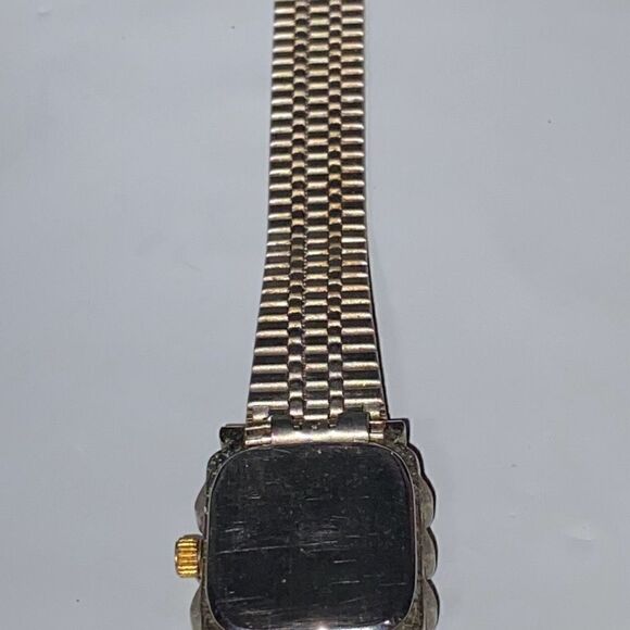 Oleg Cassini Women\'s Gold Silver Tone Band Rectangle Face Quartz Watch OS main image 13